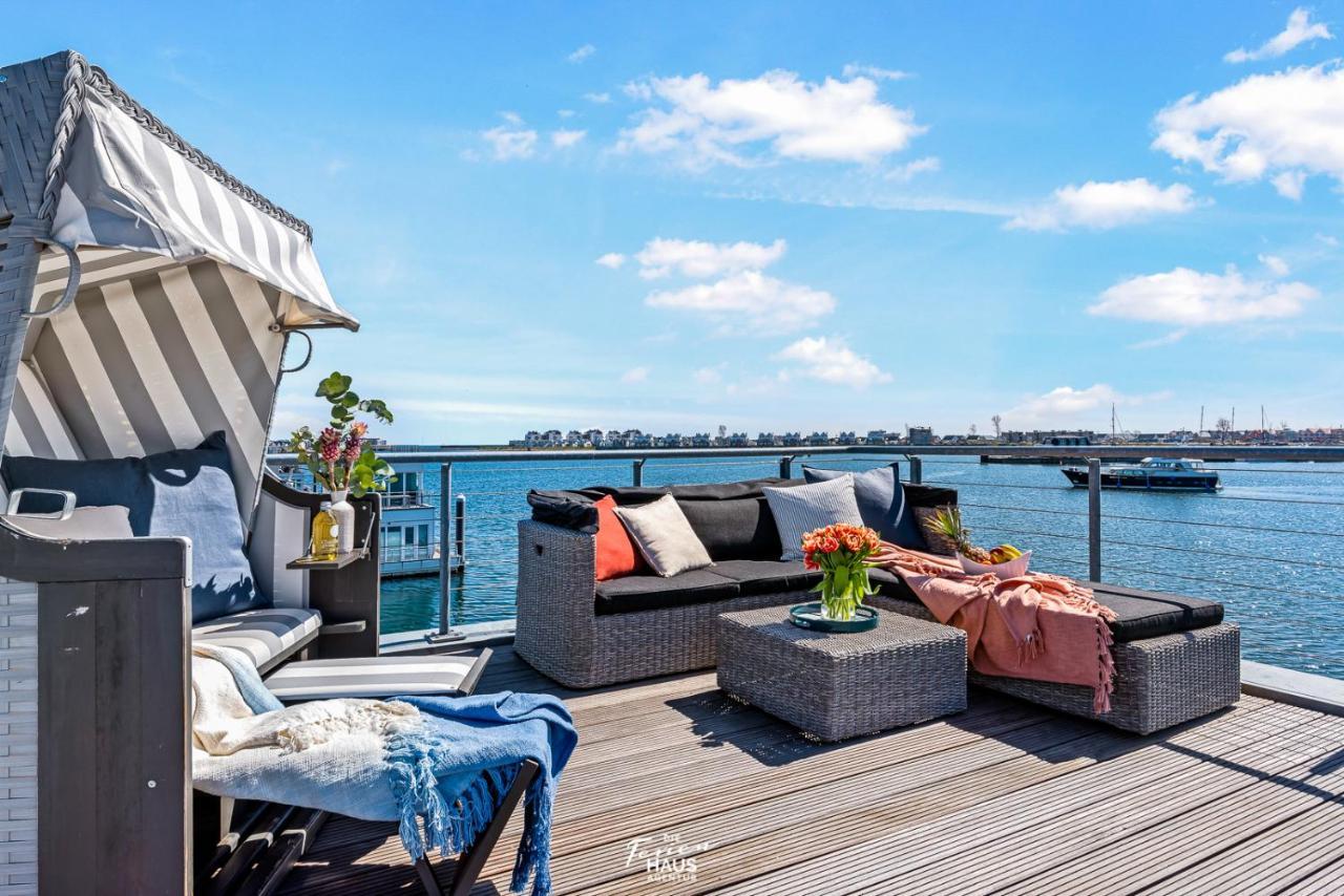فيلا أوبلينتيزفي Schwimmendes Haus Aloha المظهر الخارجي الصورة